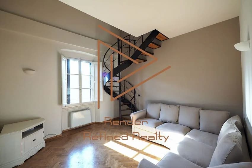 Duplex for rent in Lungarno Benvenuto Cellini, 3 r