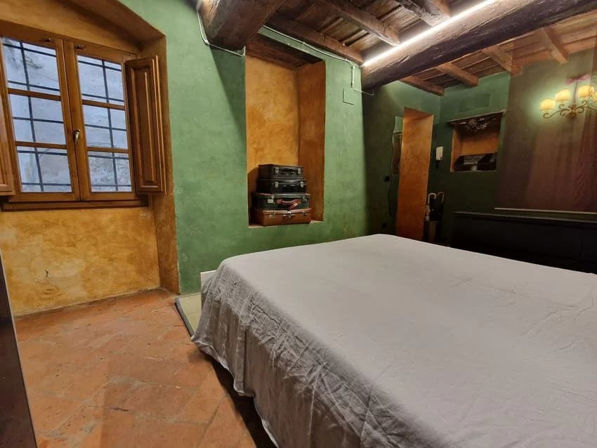 2 room flat for rent in Piazza del Carmine, 15
