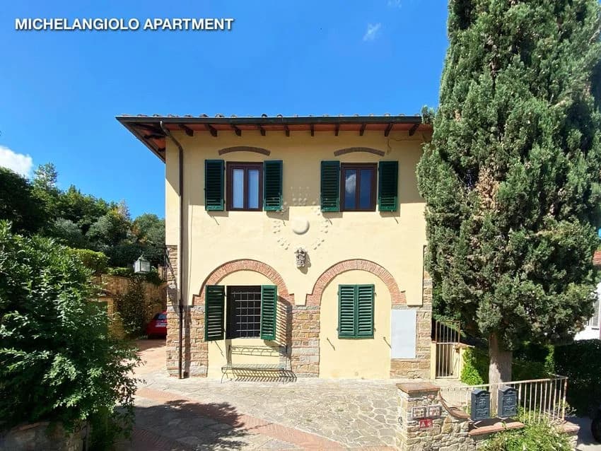 Flat / apartment for rent in Viale Michelangelo Nn