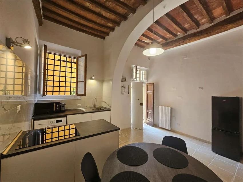 3 room flat for rent in Via di Peretola, 124