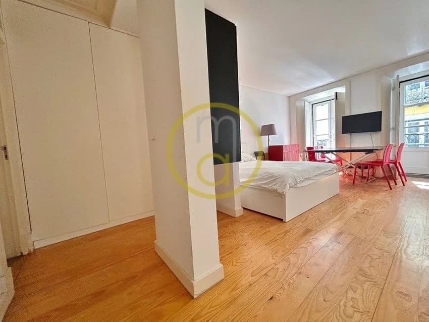T0 studio flat for rent in Bairro Alto