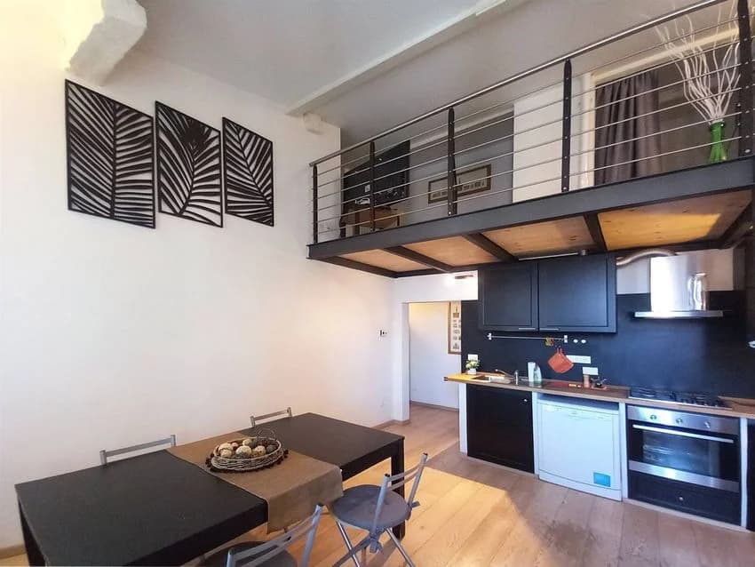 Duplex for rent in Piazza di San Jacopino Nn