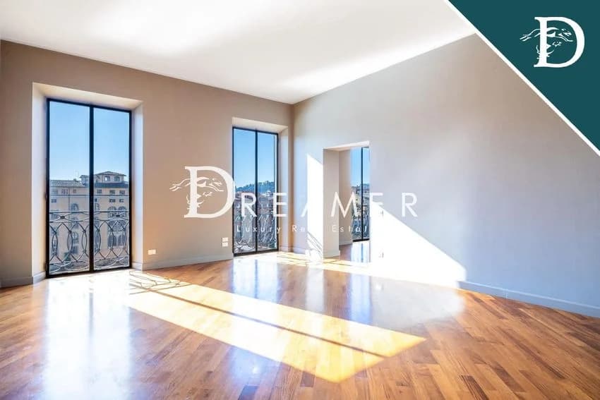 Flat / apartment for rent in Lungarno degli Acciaiuoli, 18