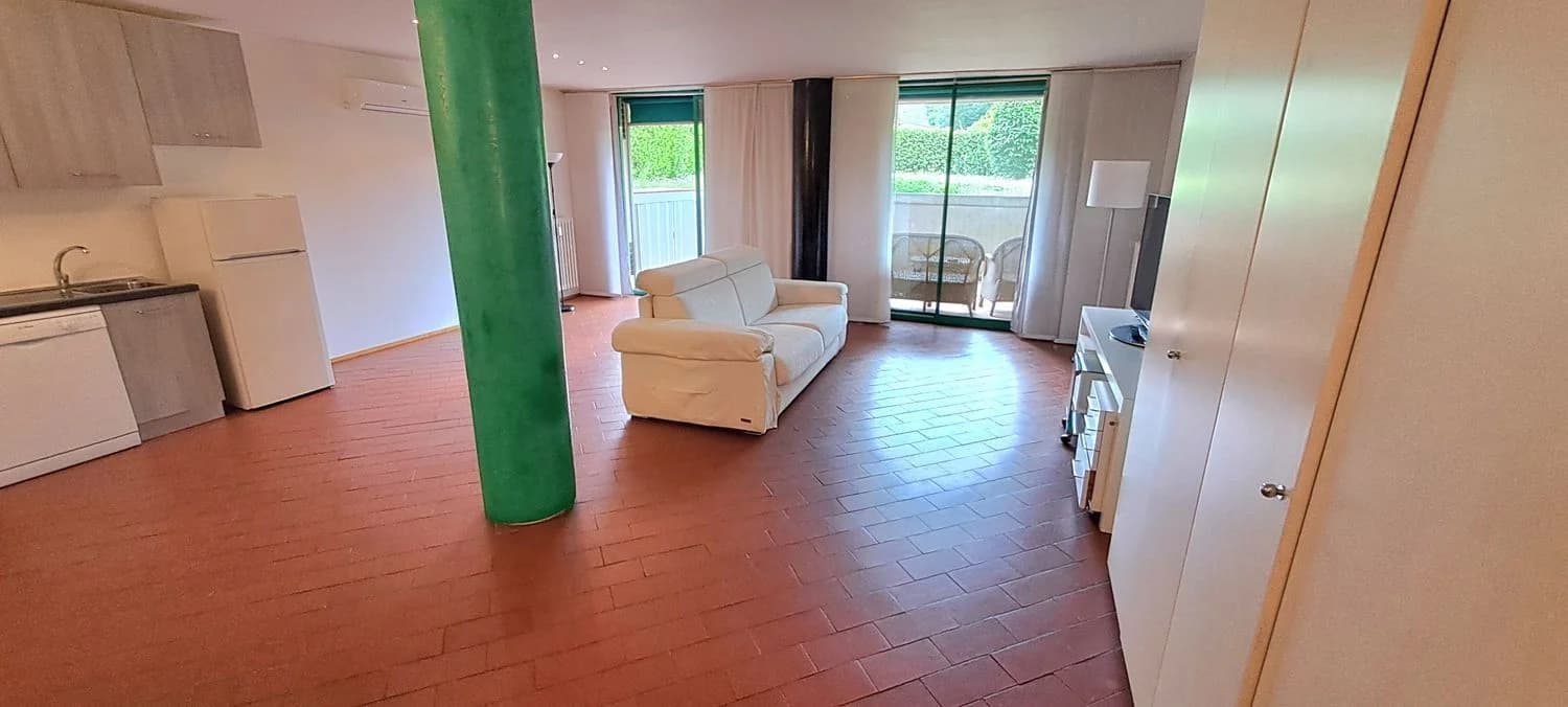 Studio flat for rent in Via di San Vito, 45