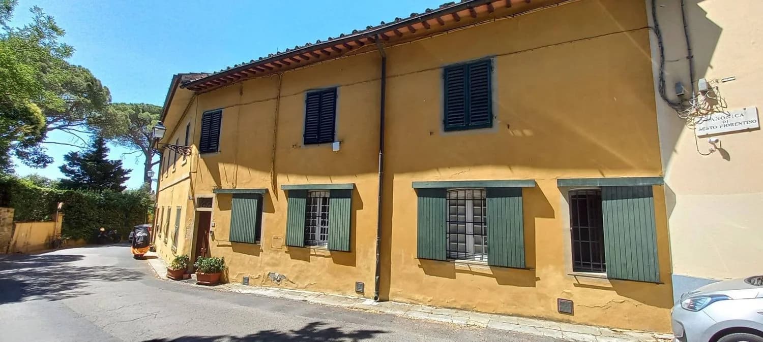 3 room flat for rent in Via di Canonica, 40
