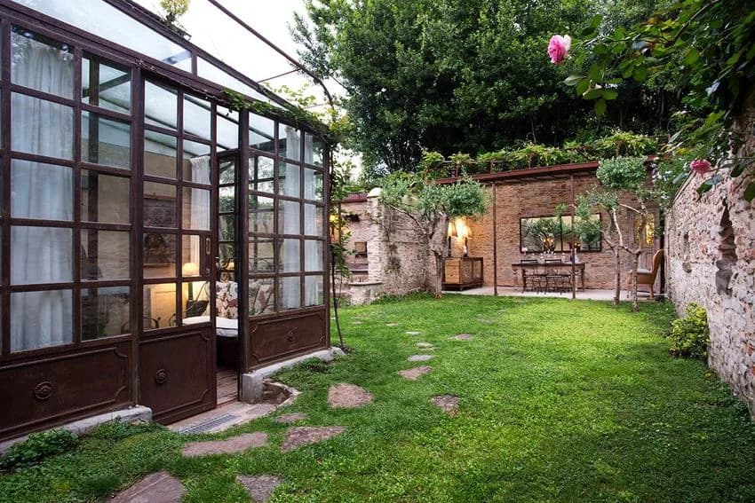 Duplex for rent in Via Romana Nn