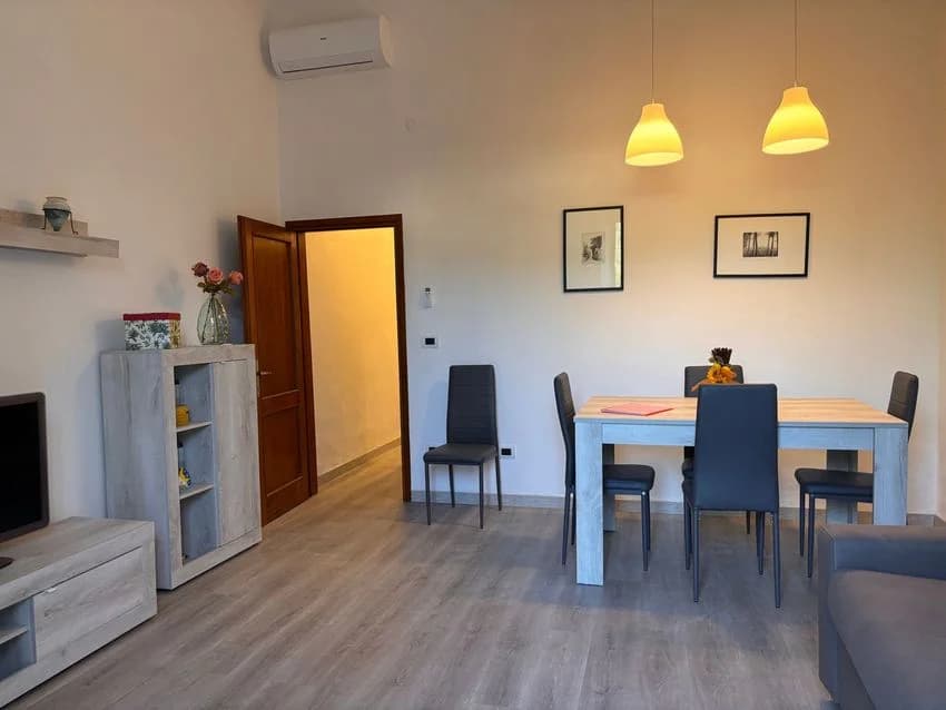 3 room flat for rent in Via Madonna delle Grazie Nn
