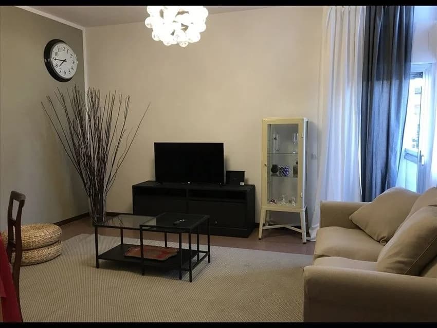 3 room flat for rent in Via degli Orti Oricellari