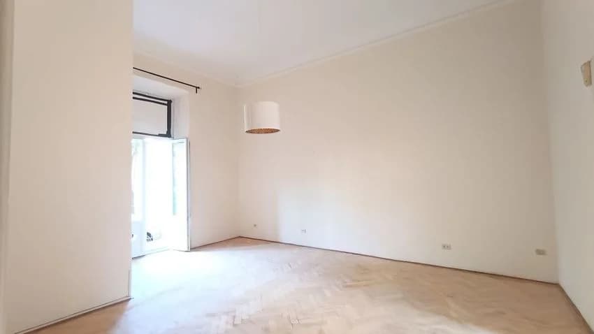 Flat / apartment for rent in Viale Giacomo Matteotti Nn