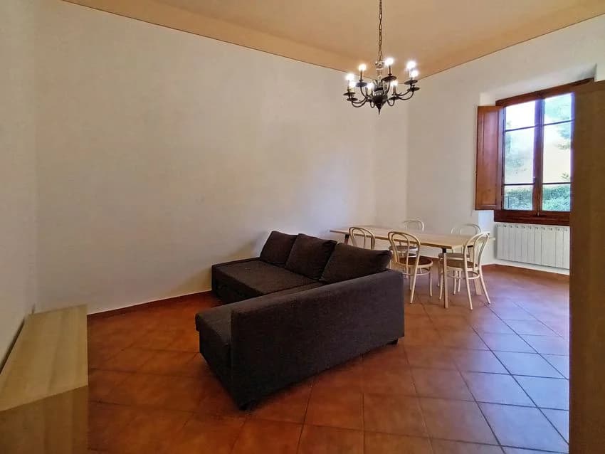 4 room flat for rent in Via delle Campora, 1 /b