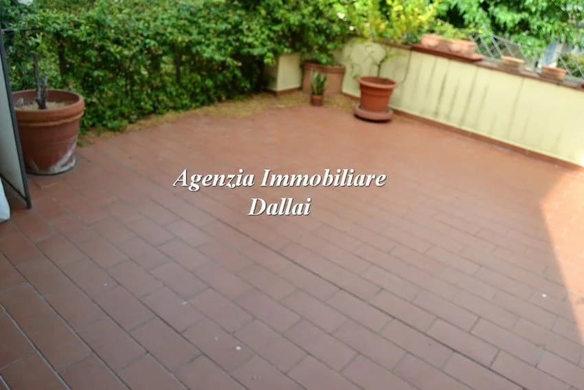 3 room flat for rent in Via Roma, 29