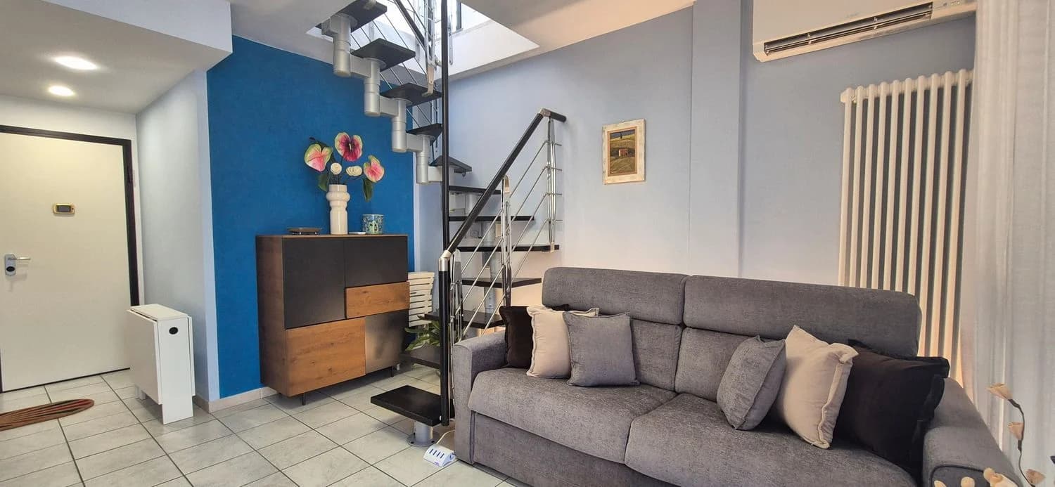 Duplex for rent in Via Giovanni Boccaccio Nn