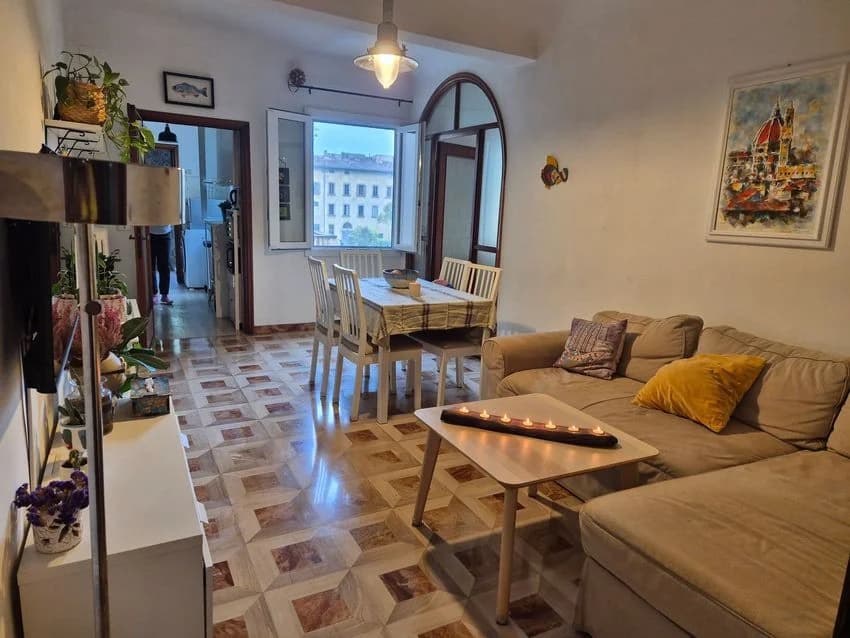 4 room flat for rent in Via della Scala, 107