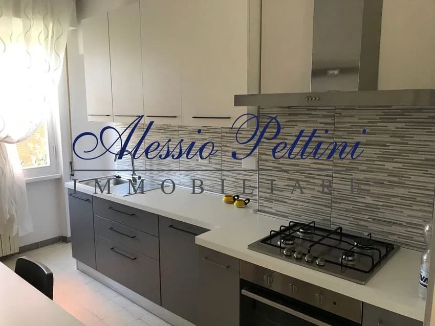 Flat / apartment for rent in Via Odoardo Beccari Nn