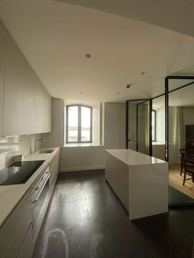 T3 flat for rent in rua Lagoa Henriques