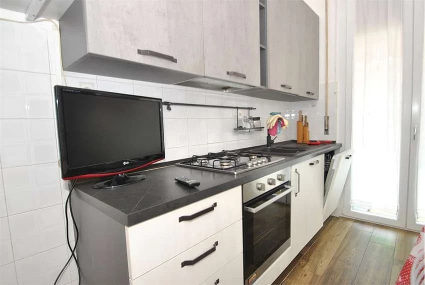 4 room flat for rent in Via Carlo del Prete, 127