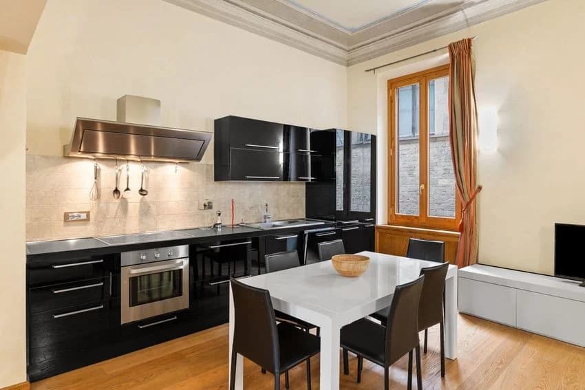 4 room flat for rent in Piazza dè Mozzi Nn