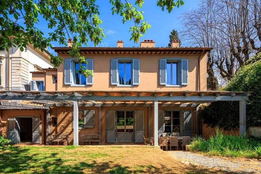 Villa for rent in Viale del Poggio Imperiale