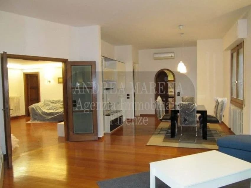 Villa for rent in Via delle campora