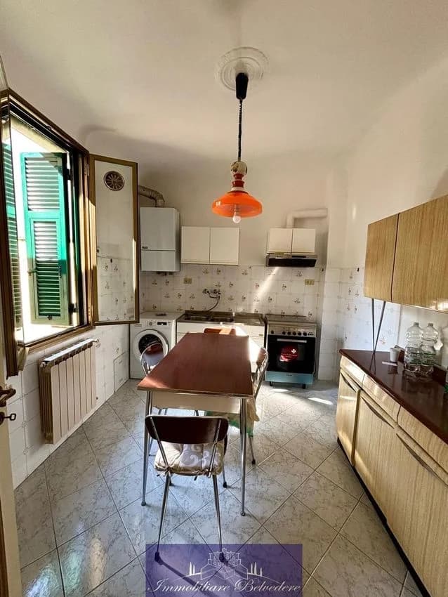 3 room flat for rent in Via Dino Compagni Nn