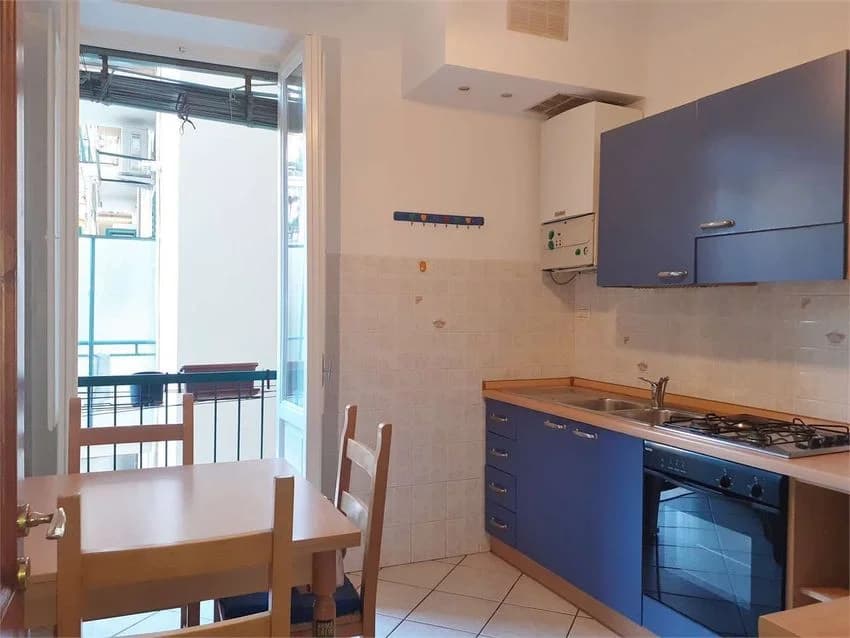 Flat / apartment for rent in Via Giovanni Duprè, 23