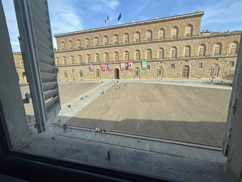Duplex for rent in Piazza de' Pitti, 4