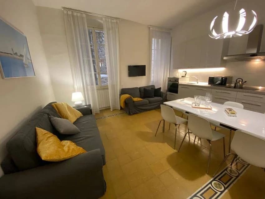 4 room flat for rent in Via dei Calzaiuoli, 5
