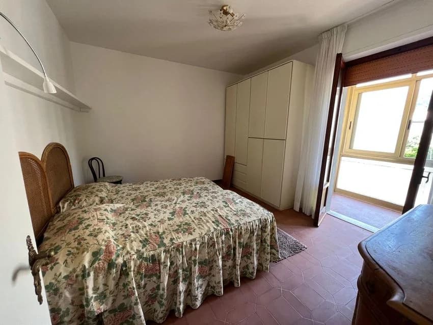 3 room flat for rent in Via di Camporella Nn
