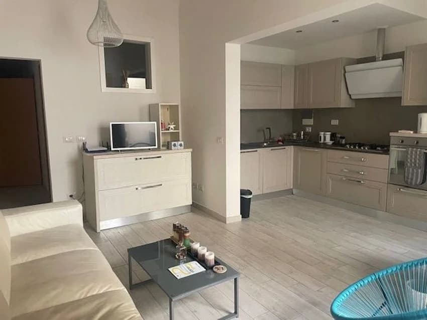 4 room flat for rent in Borgo Ognissanti Nn