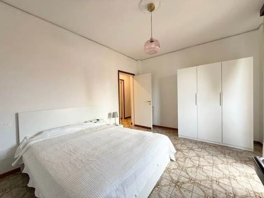 Flat / apartment for rent in Via Giovanni Segantini