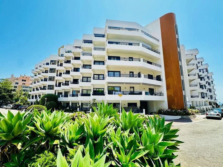 T1 flat for rent in avenida da República