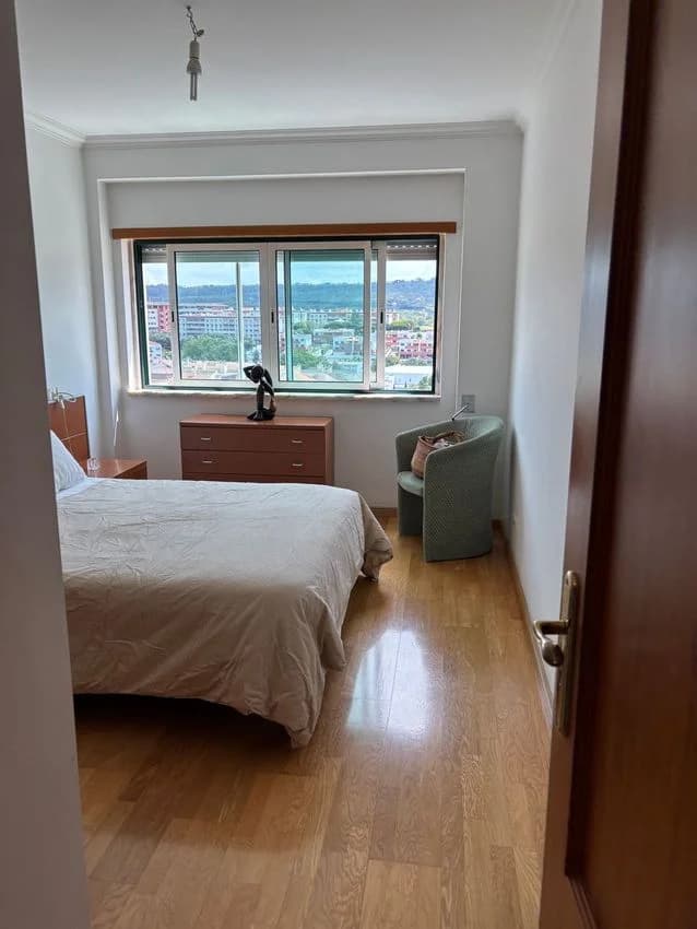 T1 flat for rent in avenida Edmundo Lima Basto, 2 a