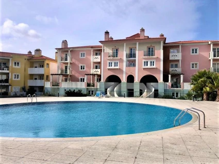 T4 flat for rent in Beloura - Penha Longa