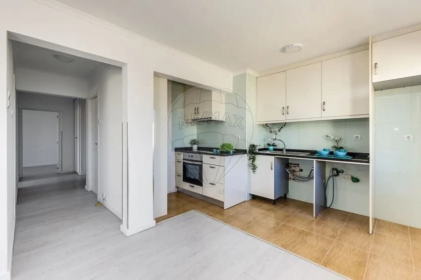 T3 flat for rent in praceta Dom Alfredo Anjos