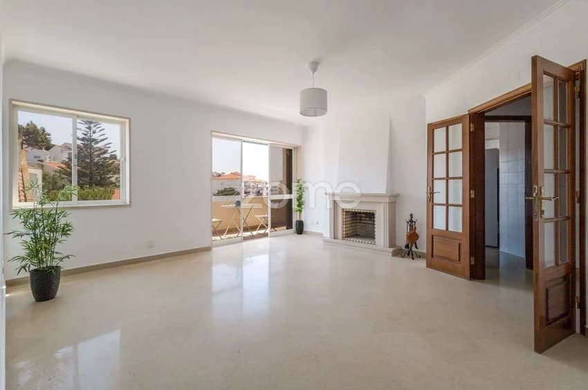 T2 flat for rent in rua Dia Mundial da Criança, 3